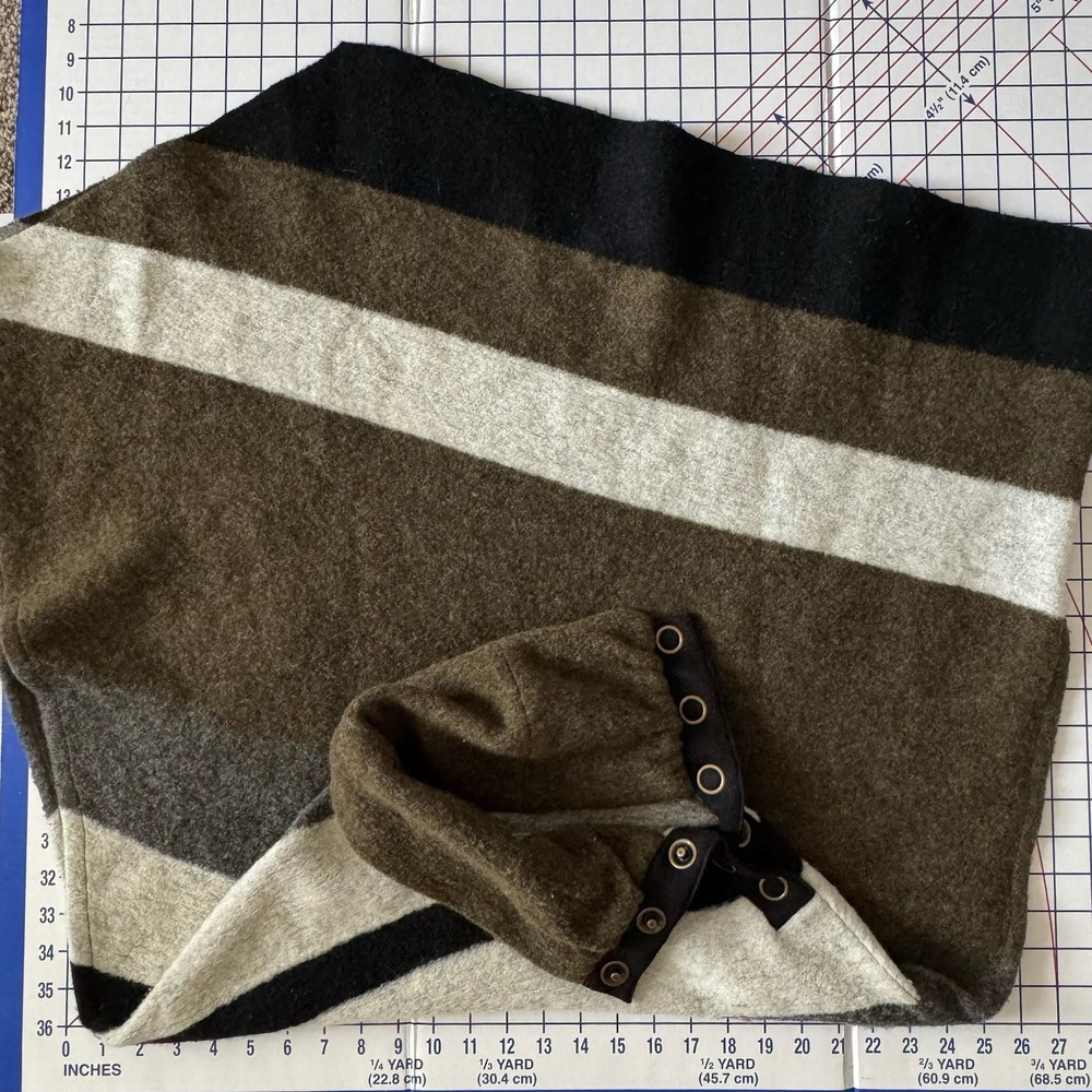 Tabitha Wool Blend Striped Poncho Cape XS Lagenlook Draped Boho Cozy Chic Layers - Picture 9 of 11